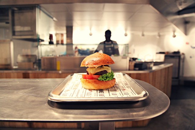 10 Best Places To Eat Burgers in Amsterdam - Story154.